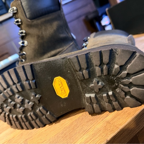 Thursday Explorers Size 8 - Picture 7 of 10